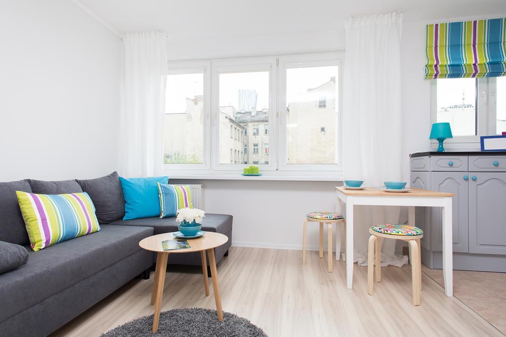 The Turquoise Studio Zelazna Warschau Buitenkant foto